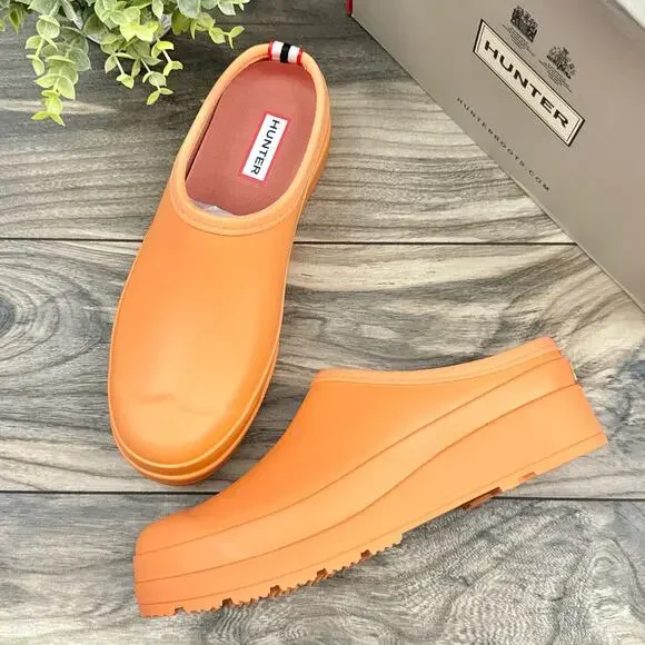 NIB Hunter Original Waterproof Platform Play Clogs 7 38 Orange - Picture 1 of 12